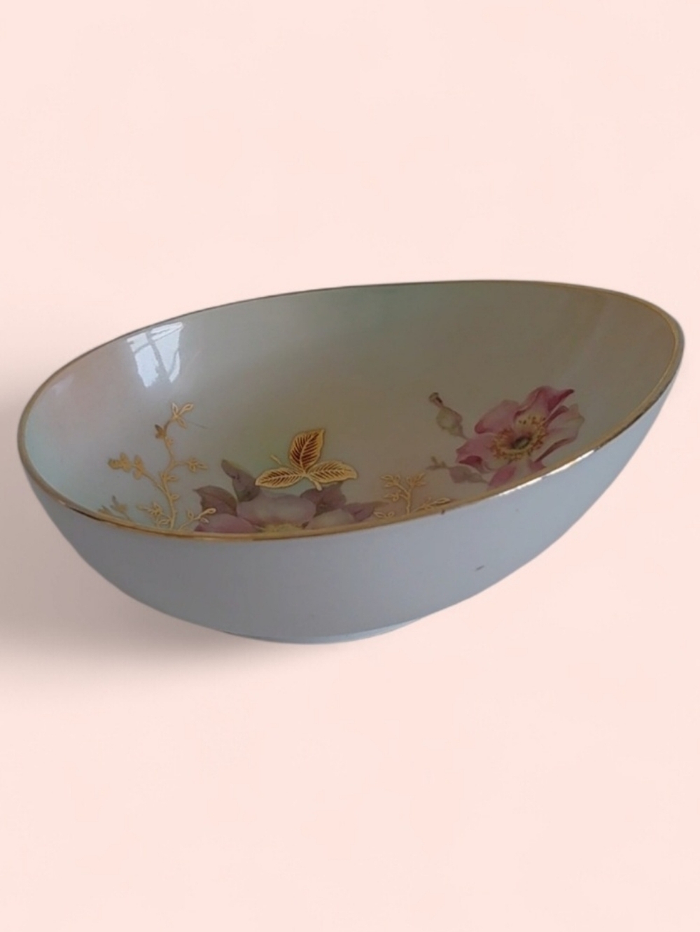 MC Schumann Arzberg egg  shape thin porcelain nut candy bowl made in Germany